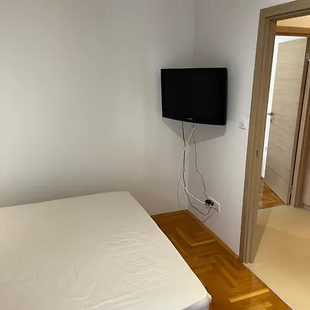 12 Jelena Anzujska Apartman